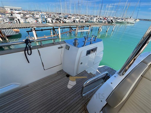 Azimut Magellano 66 Timone Yachts