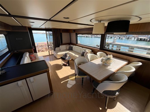 Azimut Magellano 66 Timone Yachts