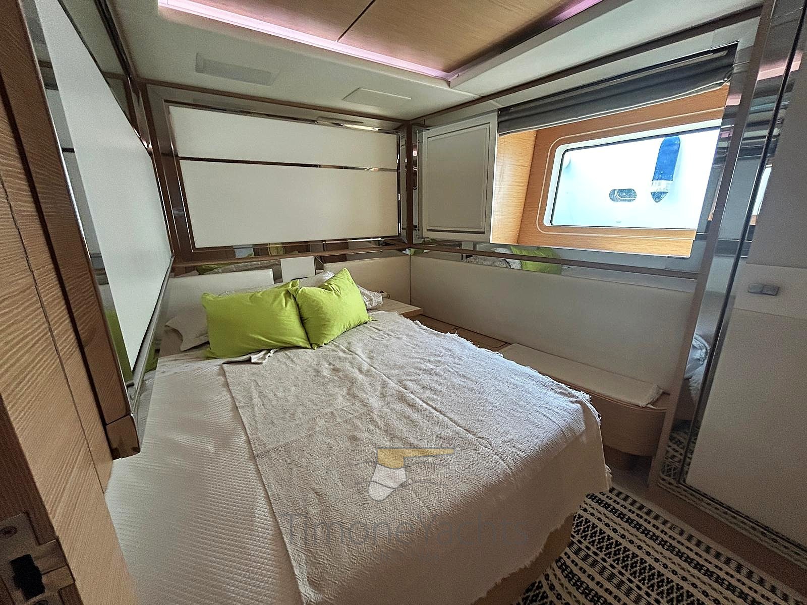 Benetti Delfino 93' (2013