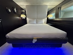 CANADOS 86 (2007) Timone Yachts