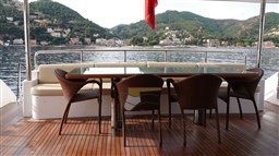 sea_bear_yacht_for_sale_03.jpg