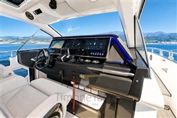 AZIMUT VERVE 48 - INTERNI