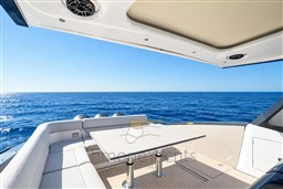 AZIMUT VERVE 48 - INTERNI