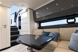 AZIMUT VERVE 48 - INTERNI