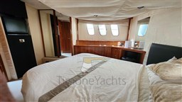 Sunseeker Manhattan 52 Cabina Armatore