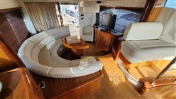 Sunseeker Manhattan 52  Dinette