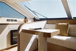 F82 Galley 1 - dimensioni grandi.jpeg