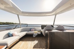 G26M Flybridge 7.jpg