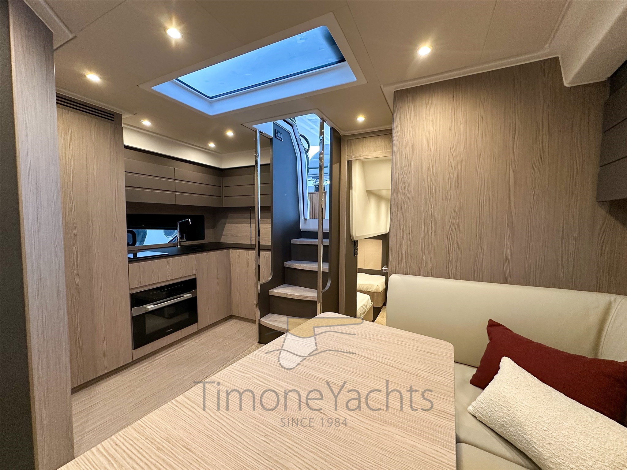 AZIMUT ATLANTIS 45 - INTERNI SALONE