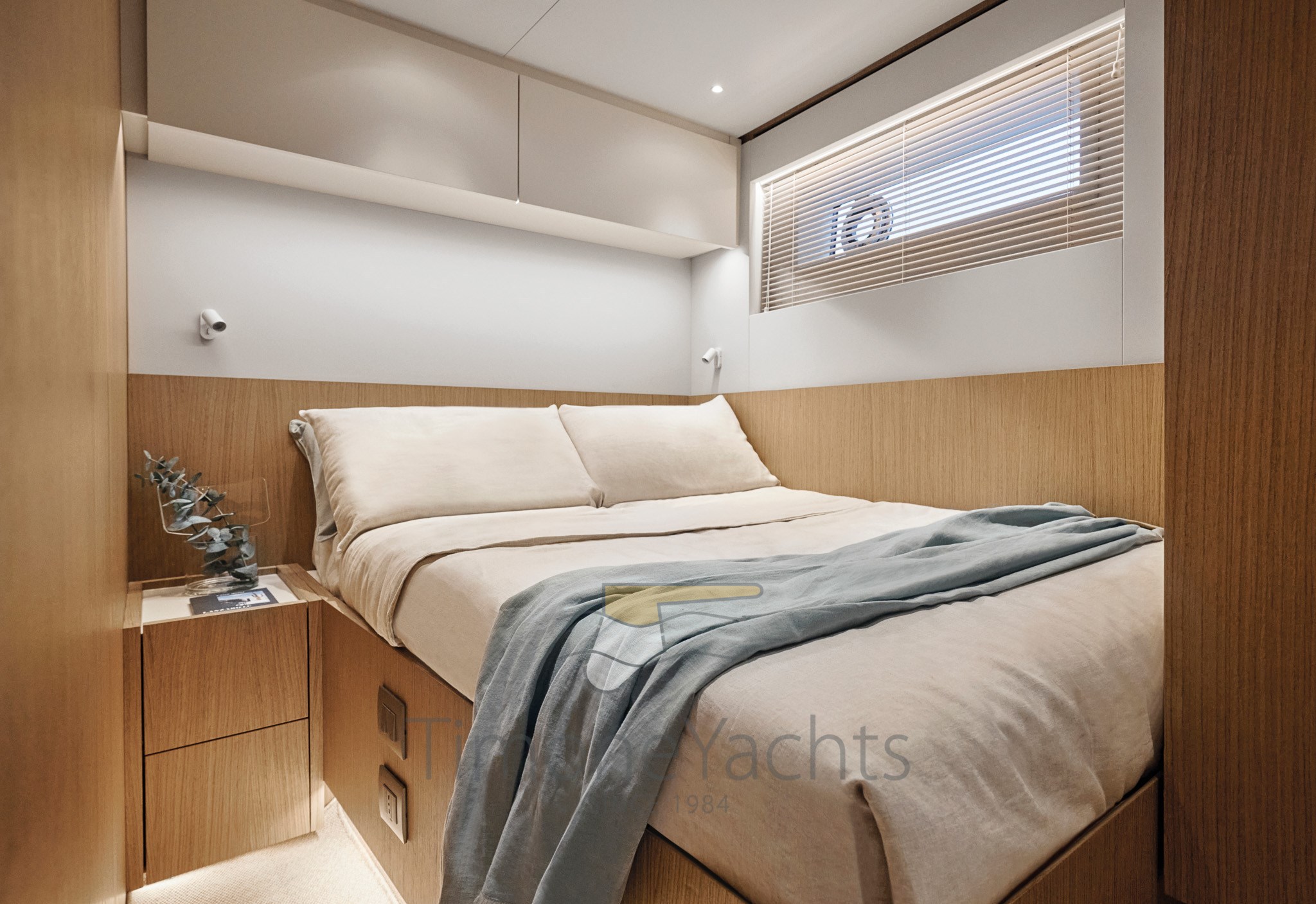 AZIMUT SEADECK 7