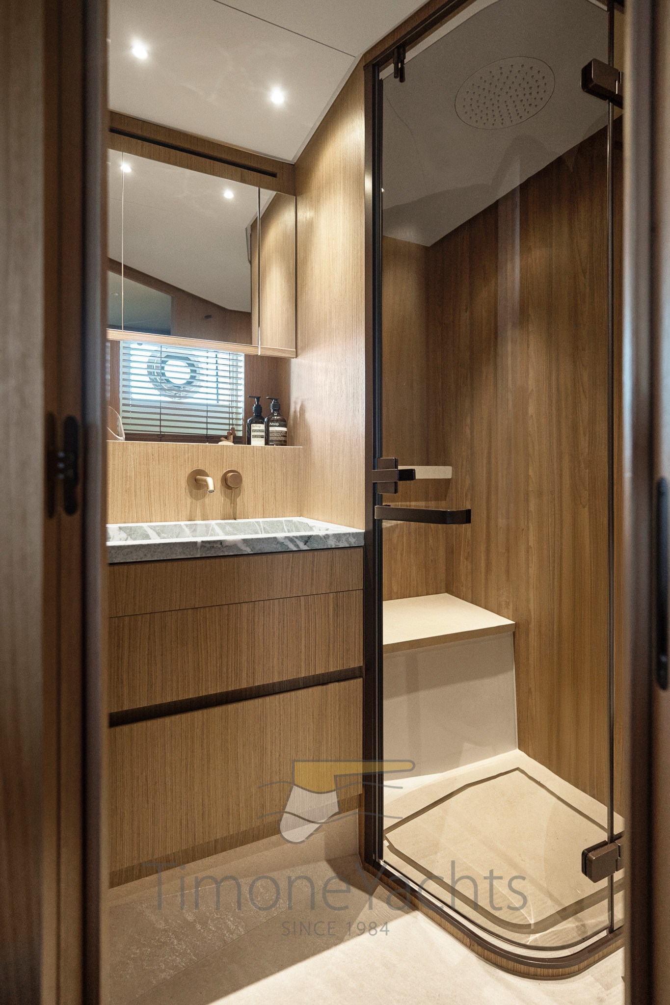 AZIMUT SEADECK 7