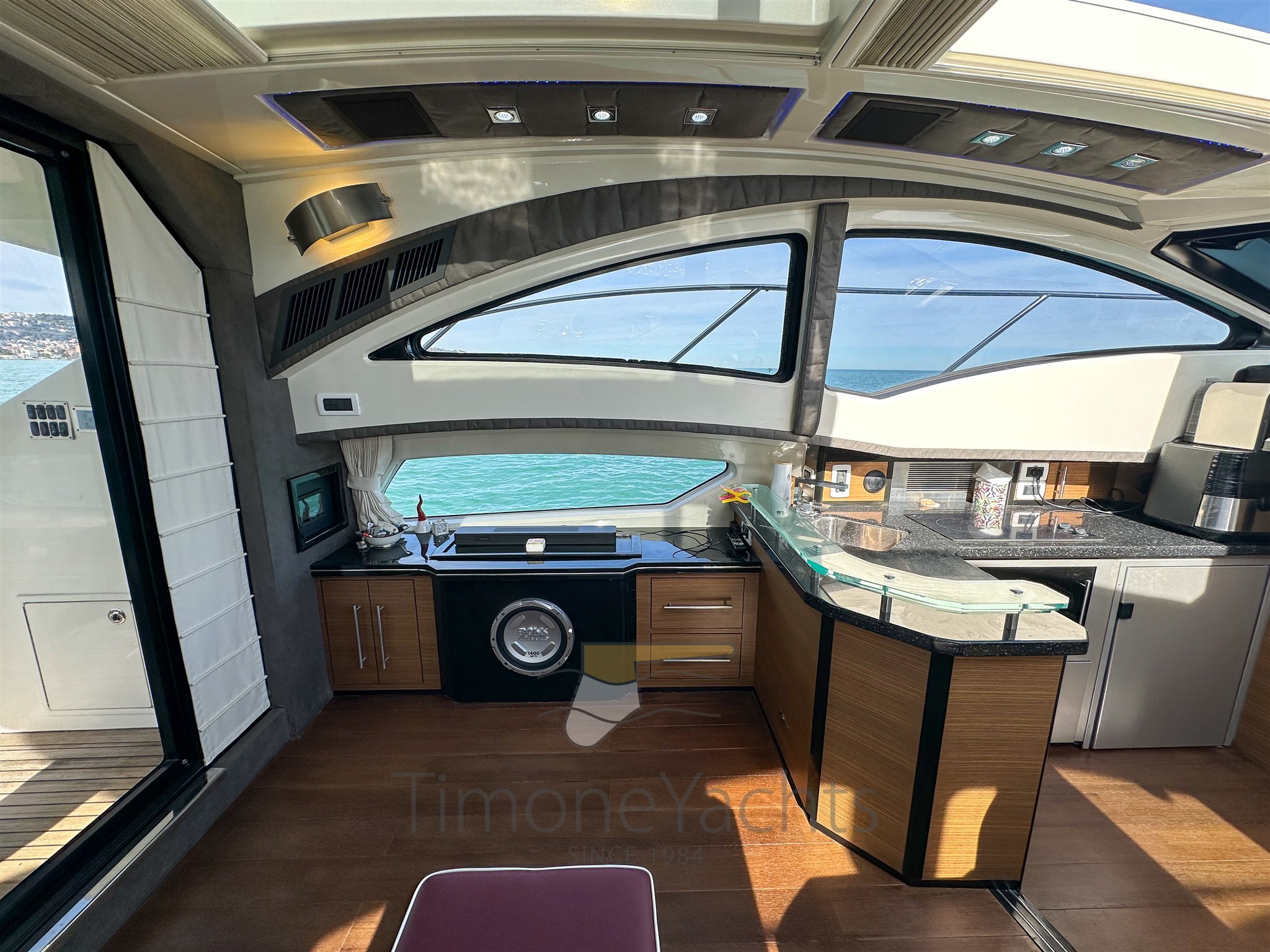 MARQUIS 420 SC - INTERNI SALONE