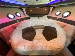 MARQUIS 420 SC - INTERNI CABINA ARMATORE