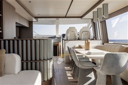 72 Dinette 2_Low Res.jpg