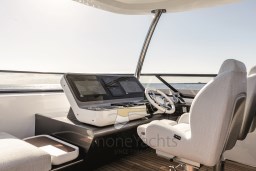 G26M External Helm Station.jpg