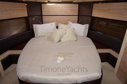 Azimut 53 Flybridge - Vip Cabin