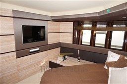 Azimut 53 Flybridge - Master Cabin