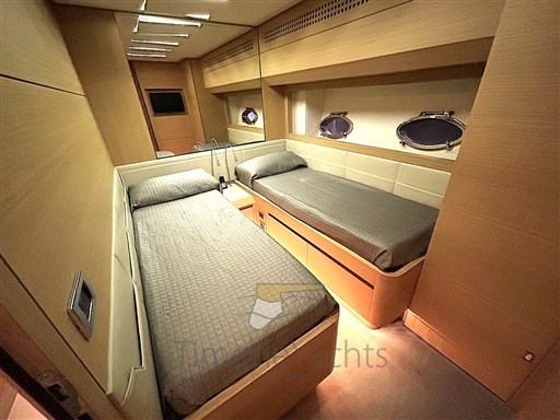 Pershing 82 (2014) Timone Yachts