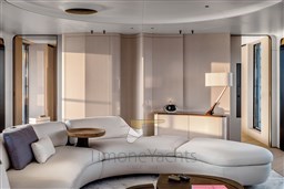 Trideck Main Salon 8.jpg