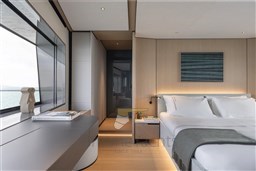 G30M Owner_s Cabin 3 - dimensioni grandi.jpeg