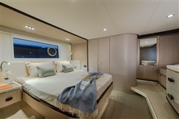 Azimut - 60 Fly