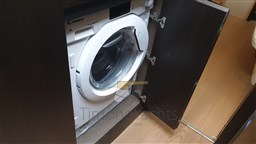 Azimut 66 Flybridge - Laundry