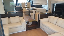 Azimut 66 Flybridge - Dinette