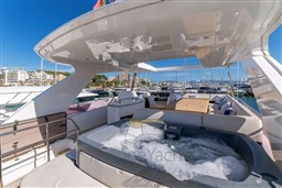 Princess Yachts 72 - Flybridge