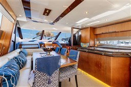 Princess Yachts 72 - Salon