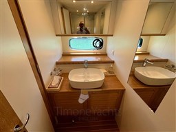 Immagine WhatsApp 2025-10-07 ore 17.29.09_cb6c0522