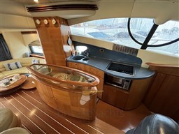 Azimut 55 fly