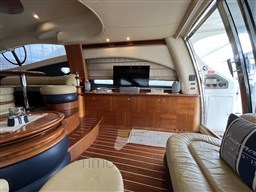 Azimut 55 fly