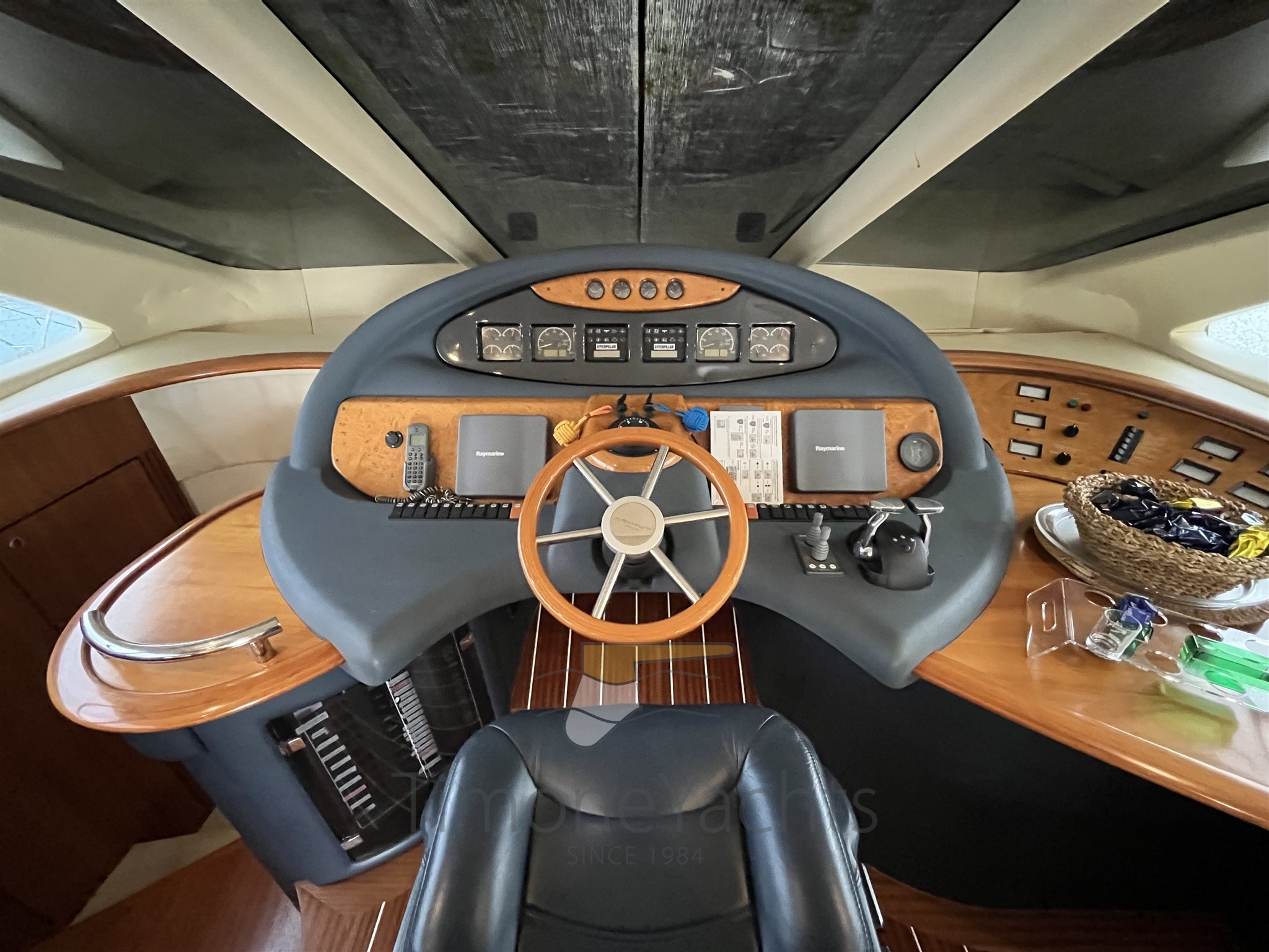 Azimut 55 fly