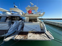 Azimut 66 Fly