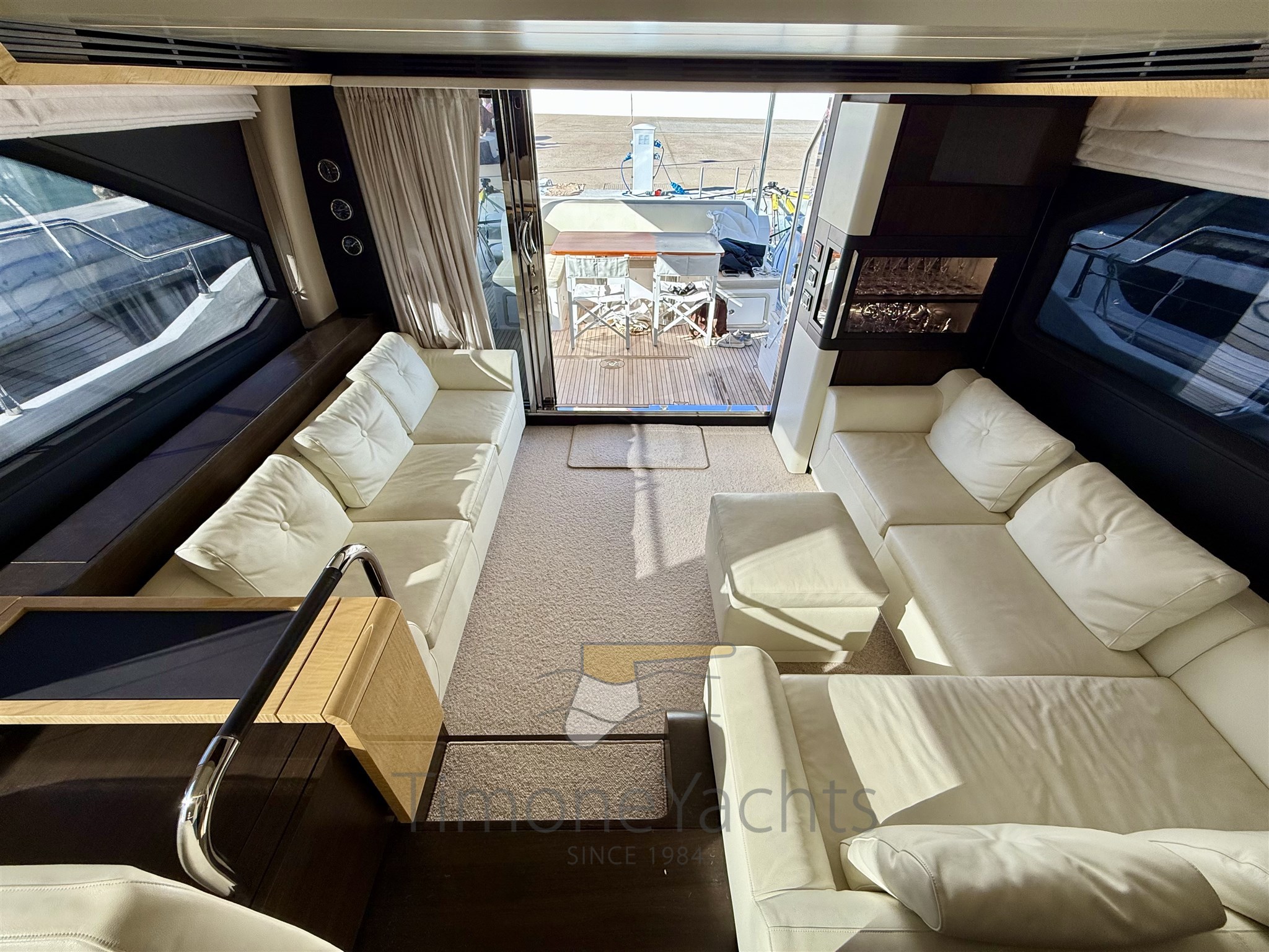 Azimut 66 Fly