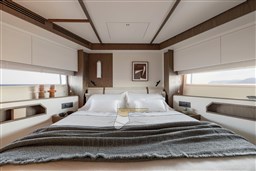 AZIMUT FLY 72
