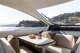 AZIMUT FLY 72