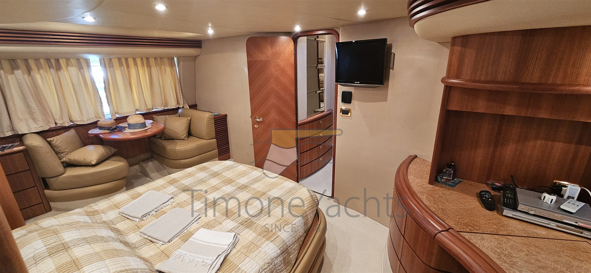 Azimut 68 evo evolution Cabina armatore 2