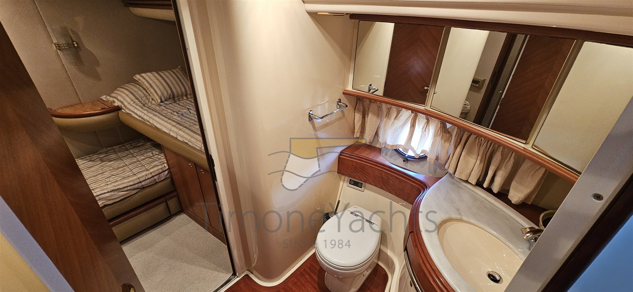 Azimut 68 evo evolution Bagno ospiti