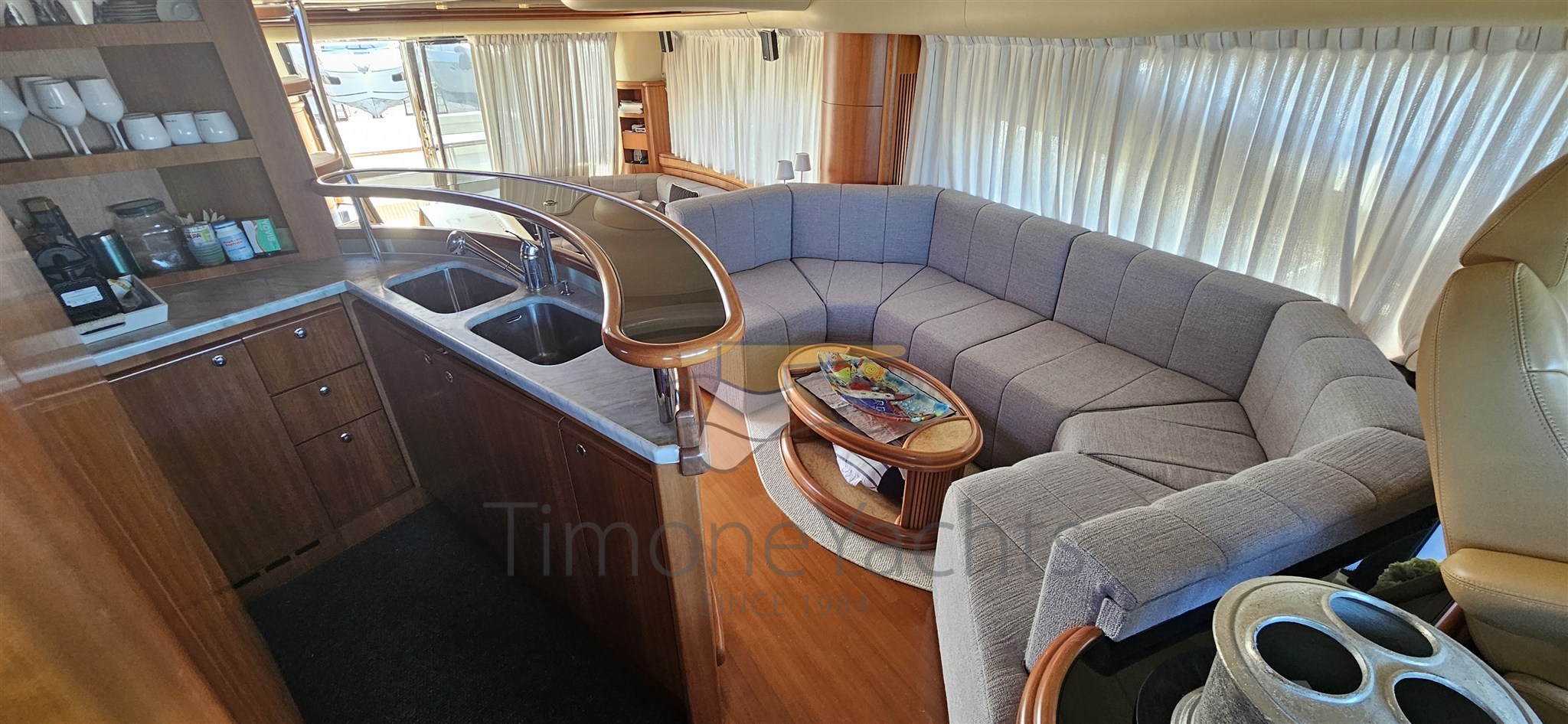 Azimut 68 evo evolution Salone 3