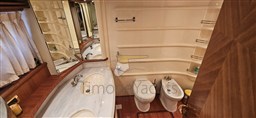 Azimut 68 evo evolution Bagno Armatore