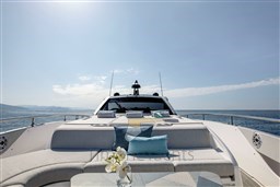 Azimut Verve 48 Prendisole Prua