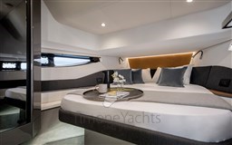 Azimut Verve 48 Cabina Armatore