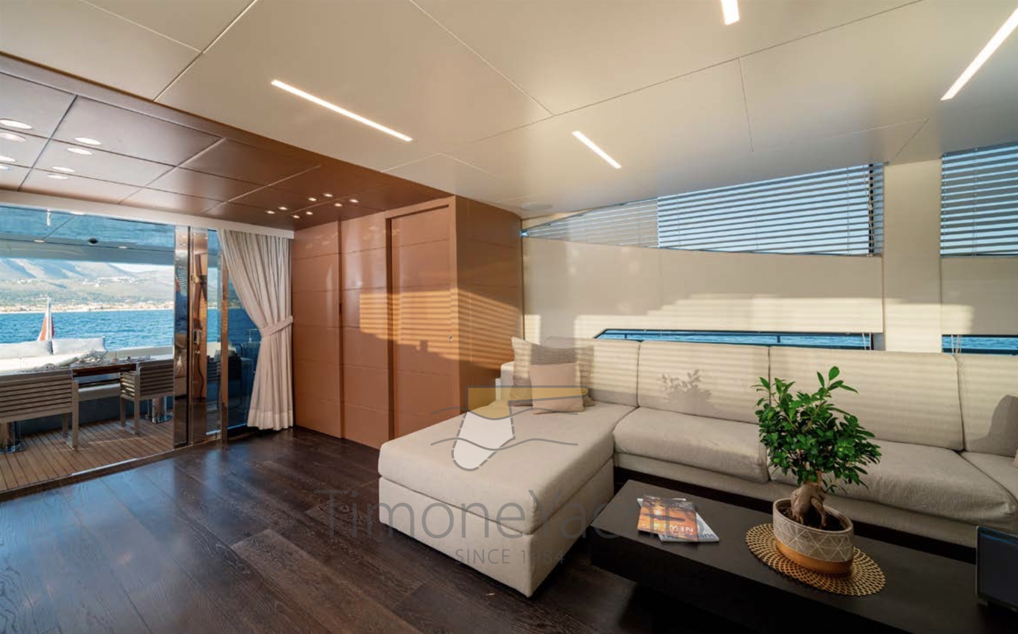 Cerri 102 Fly - Salon