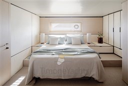 Seadeck 6 Cabina Armatore