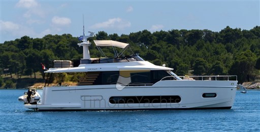 Azimut Magellano 60