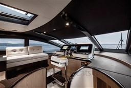 AZIMUT GRANDE 27M