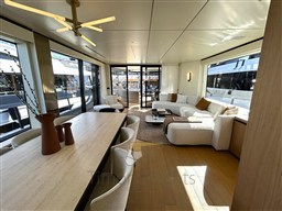 Azimut Seadeck 9 (2026) Timone Yachts