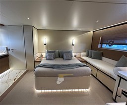 Azimut Seadeck 9 (2026) Timone Yachts