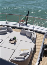 G36M Upperdeck Lounge 2 - dimensioni grandi.jpeg